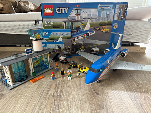 Lego city 60104 airport - lego,