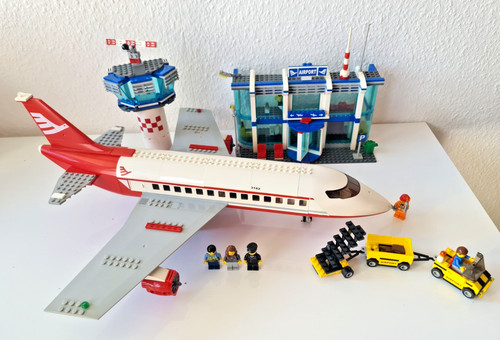 Lego city airport 3182 - airport,