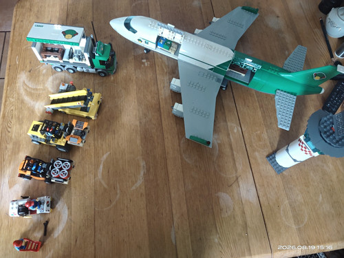 Lego city cargo plane 60022 - lego,